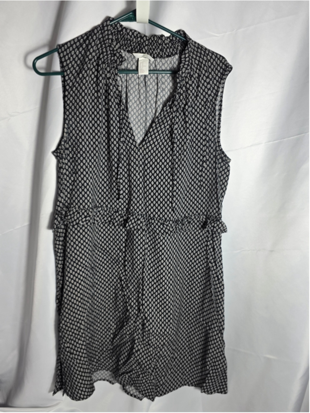 Women's H&M Mini Dress Size 12 Black White Patterned Sleeveless business casual